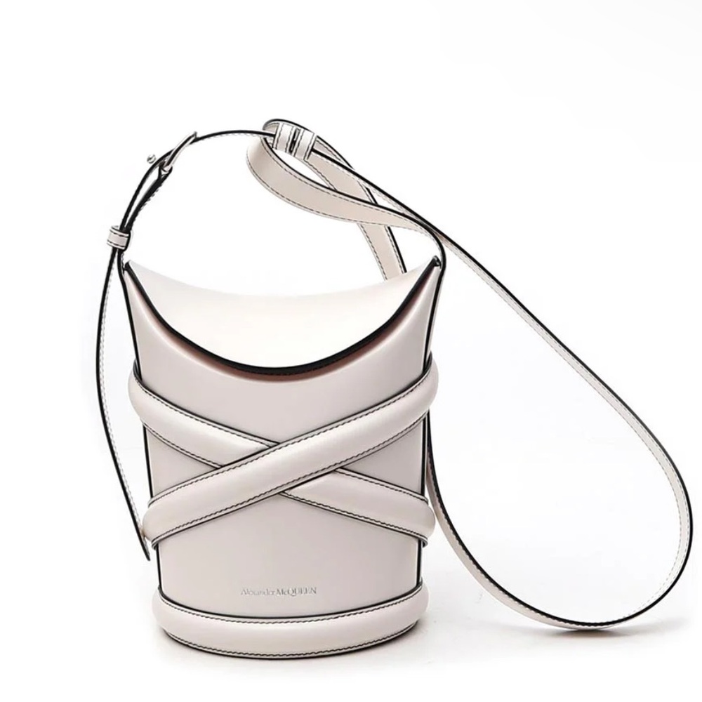 Alexander McQueen Curve Bucket Bag White Used Once!